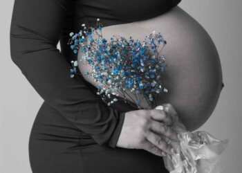 maternity b&w photos1020 2 copy